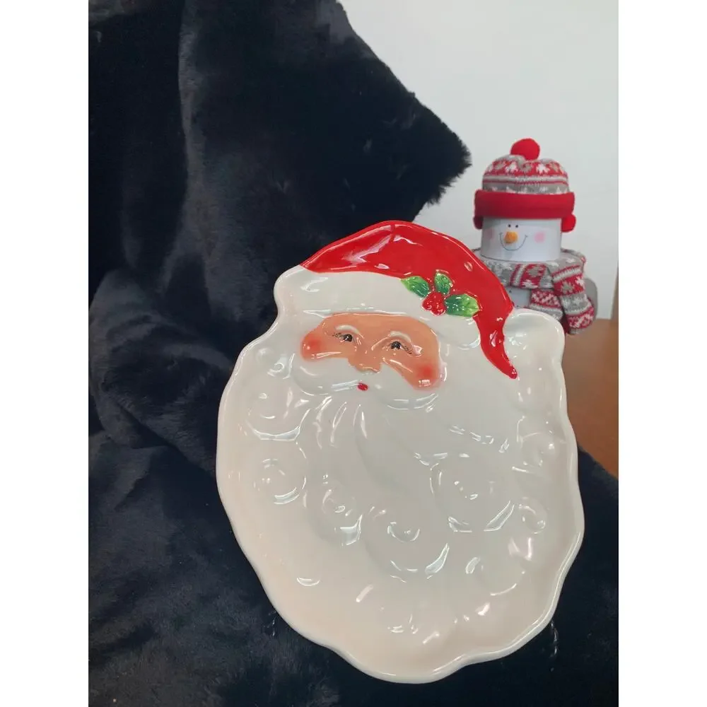 Pier One Santa plate, Dolomite
